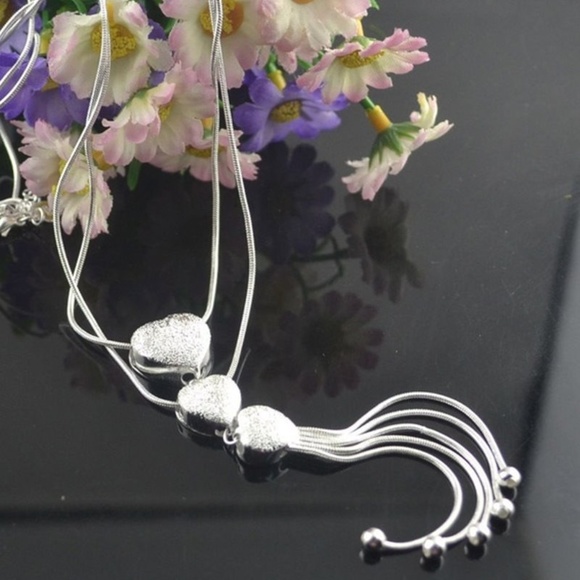 925 Silver Triple Heart-design Necklace Pendant - Picture 2 of 5